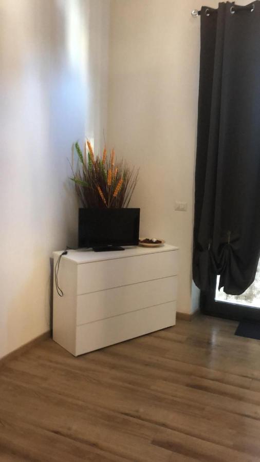 Apartament Monolocale Arredato Con Una Camera Parma Zewnętrze zdjęcie