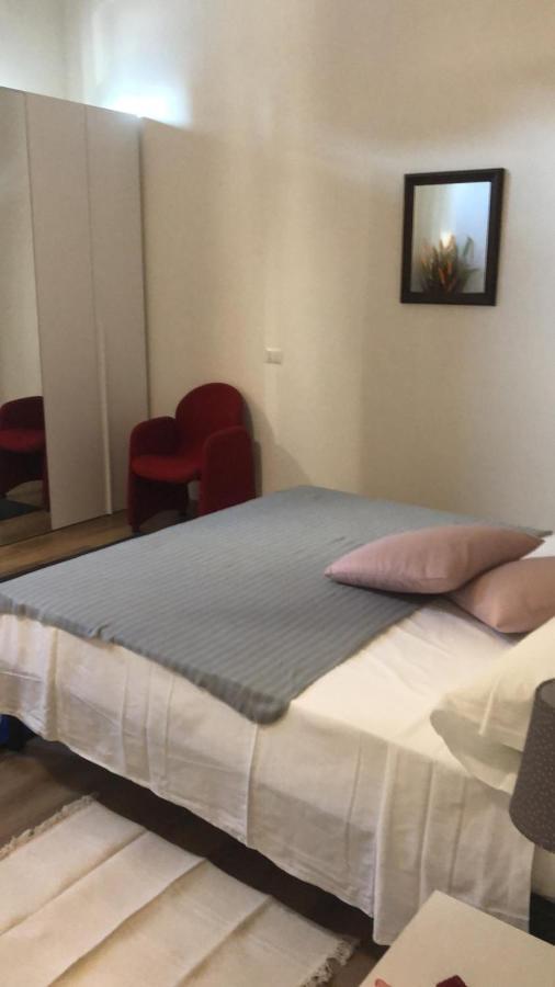 Apartament Monolocale Arredato Con Una Camera Parma Zewnętrze zdjęcie