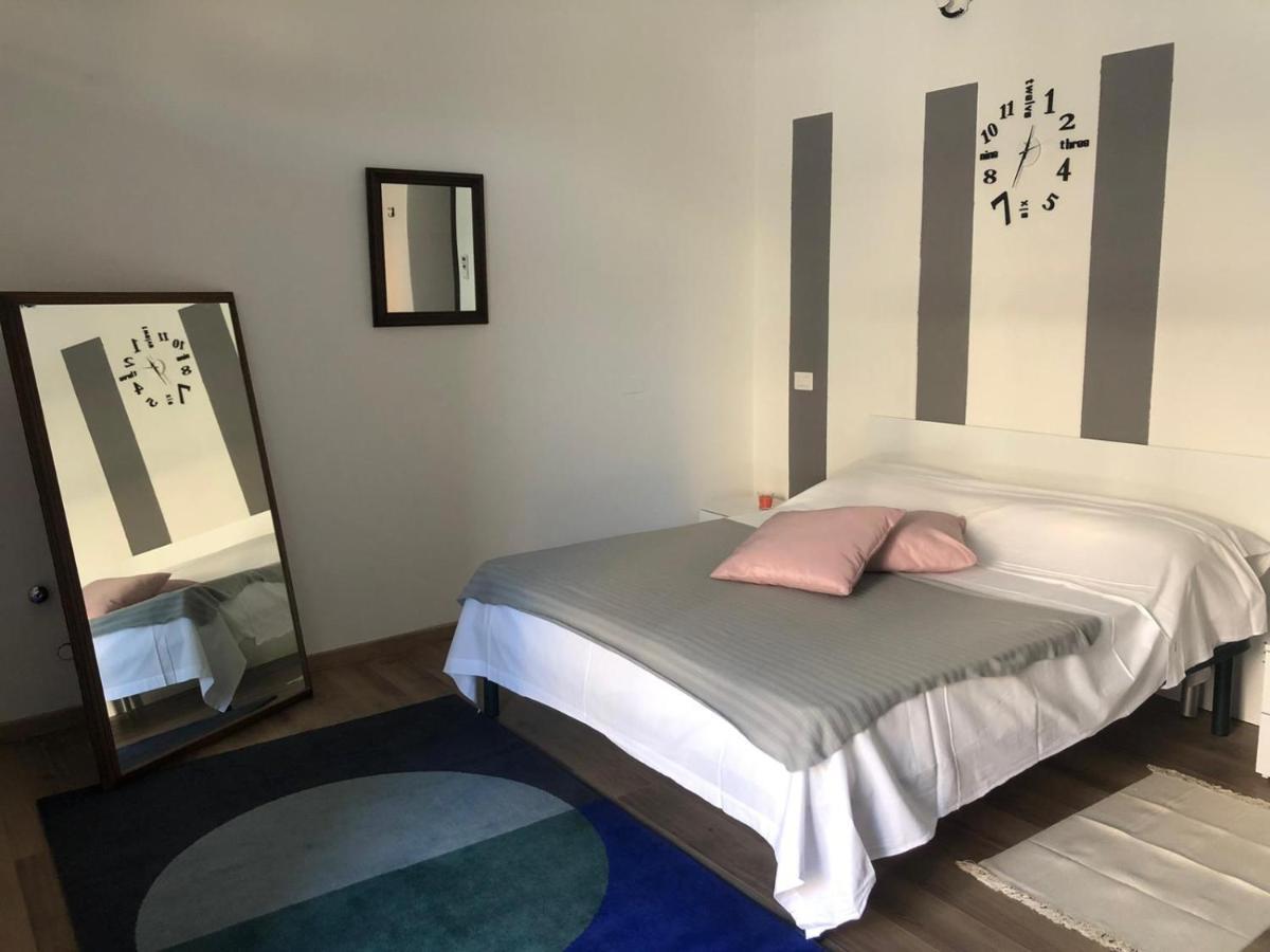 Apartament Monolocale Arredato Con Una Camera Parma Zewnętrze zdjęcie